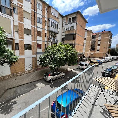 Los Claveles Tudela Exteriör bild